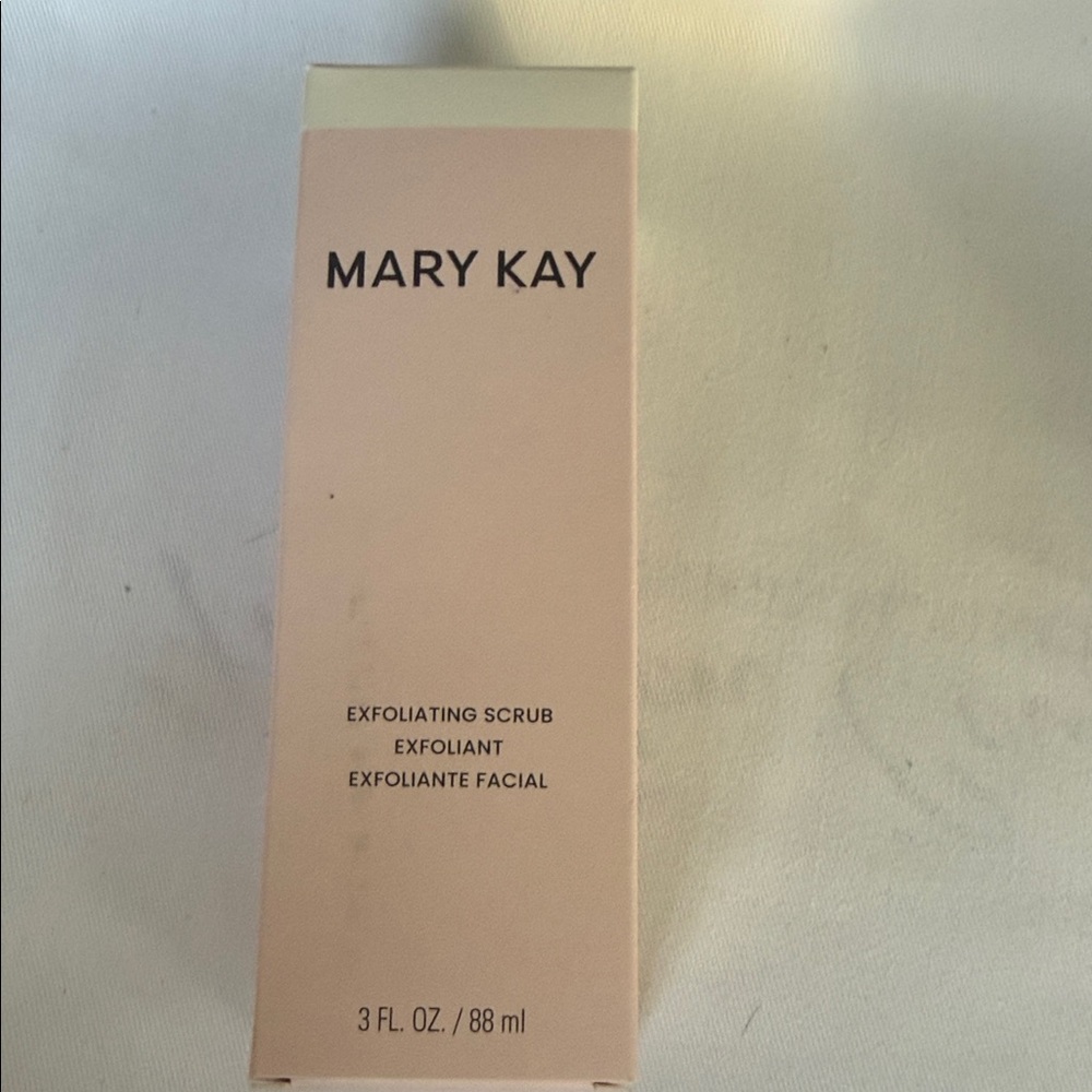 Mary Kay Pink Exfoliating Facial Scrub